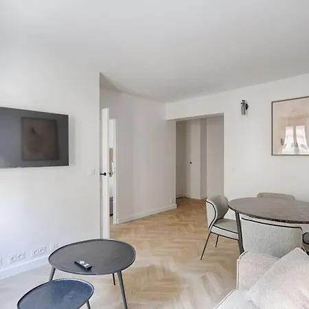 Saussier Ternes Charming 4p Apartamento