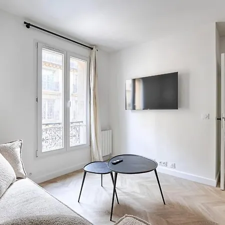 Apartamento Saussier Ternes Charming 4p Paris