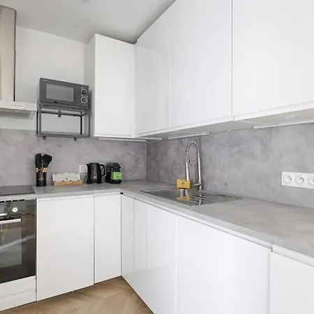 Apartman Saussier Ternes Charming 4p